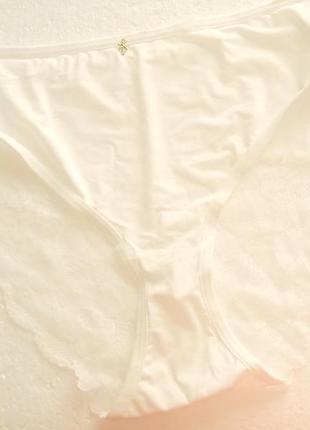 Трусики женские бразильяны