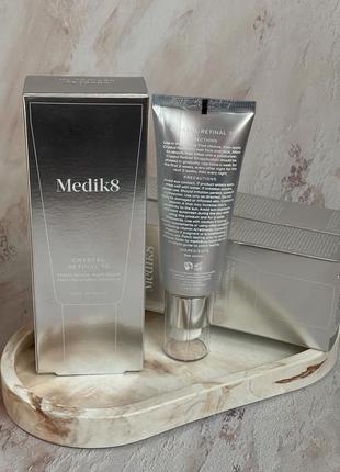 Ночная сыворотка с ретиналом 0,10% medik8 crystal retinal 10 30ml