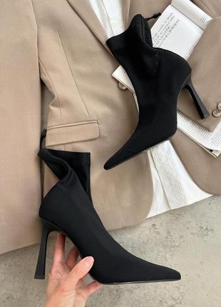 Шикарні ботильони - носочки від zara