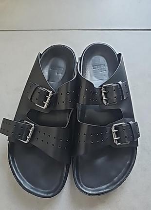 Шльопанці сандаліthe kooples