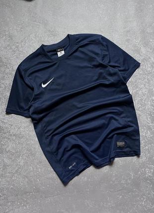 Спортивна футболка nike dri-fit1 фото