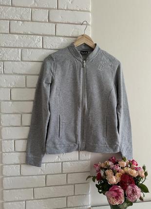 Свитшот emporio armani оригинал.