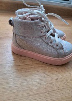 Ботинки clarks