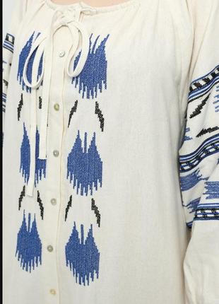 Бежева сукня вишиванка з синім орнаментом 50, 52, 545 фото