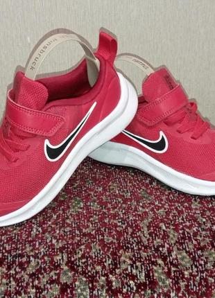 Кросівки фірми nike 28.5 розміру
