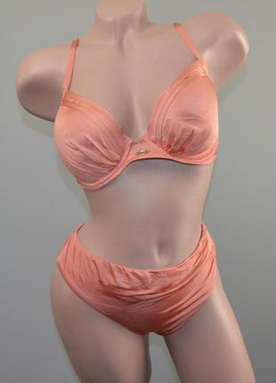 Нежный коралловый купальник (42) плотная чашка, размер c