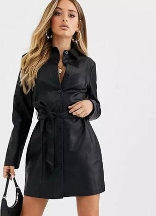 Шкіряний плащ | шкіряна сукня