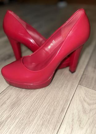 Красные туфли👠