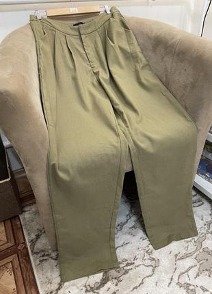 Лёгкие брюки(похожи на лён),фирма plt,размер-40-42