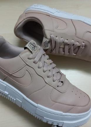 Кроссовки кожа женские 40р. nike индонезии
