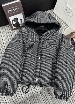 Куртка в стиле prada