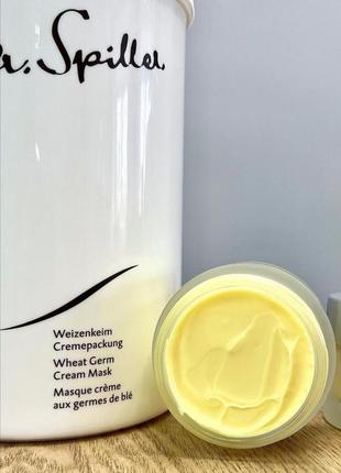 Живильна маска з олією зародків пшениці wheat germ cream mask dr spiller