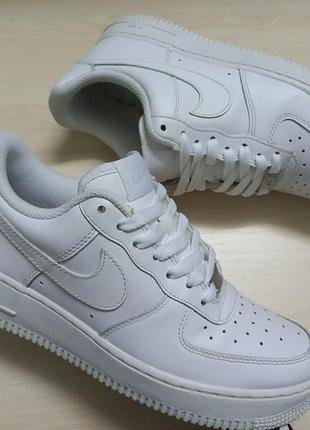 Кроссовки весна-осень жен.40р. nike вьетнам