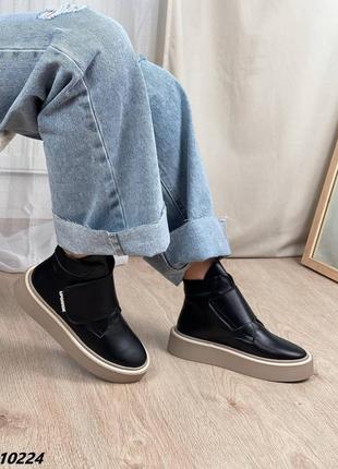 Ботинки материал натуральная кожа сезон зима цвет черный