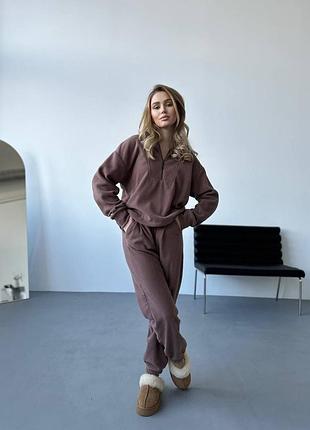 Спортивный флисовый костюм кофта с высоким воротником под горло свитшот брюки джоггеры комплект черный серый бежевый коричневый