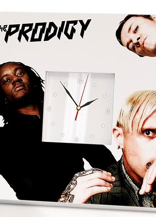 Часы "группа the prodigy" подарок для фанатов рейв музыки, декор на стену в бар, клуб, студию