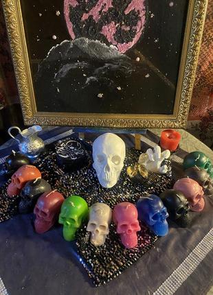 Свічка «череп» великий, свічка парафін різні кольори декор геловін halloween