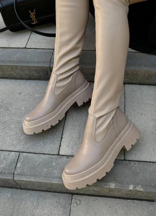 Шкіряні ботфорти