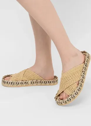 Женские шлепанцы из рафии fendi оригинал, плетеные шлепанцы fendi, натуральные летние босоножки италия