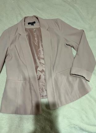 Жакет пудровый размер м