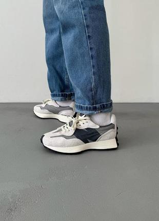 Жіночі кросівки new balance 327 grey logo нью беланс сірого кольору