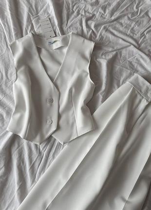 Костюм, три цвета