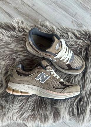 New balance 2002r khaki3 фото