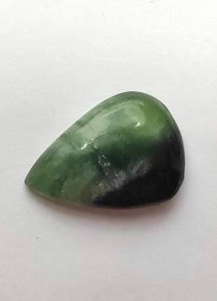 Зеленый камень нефрит кабошон для создания украшений натуральный4 фото