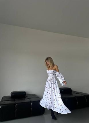Муслиновое длинное платье с цветочным принтом с резинкой в корсете с объемными рукавами на резинке4 фото