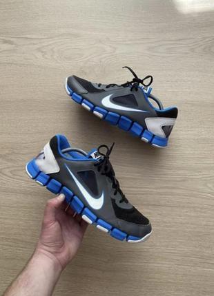 Кросівки спортивні nike training hoka asics saucony