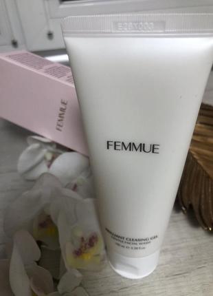 Очищающий гель для умывания femmue brilliant cleansing gel
