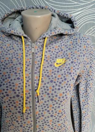Nike модна брендова олімпійка, стан ближче до нового