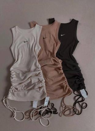 Сукня стильна спортивна з затяжками з боків коротка літня спорт найк outfits nike