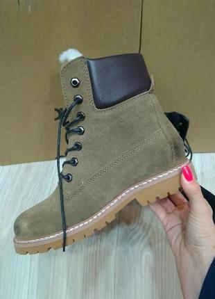 Описание: ботинки ugg сделаны из высококачественной австралийской овчины – легкая, прочная синтетиче