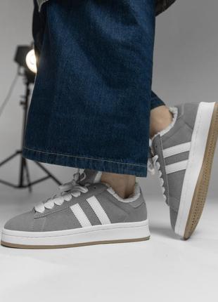 Зимние женские campus кроссовки grey win из экозамши по меху