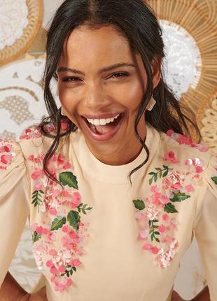 Платье вышиванка hope & ivi asos миди платье с вышивкой