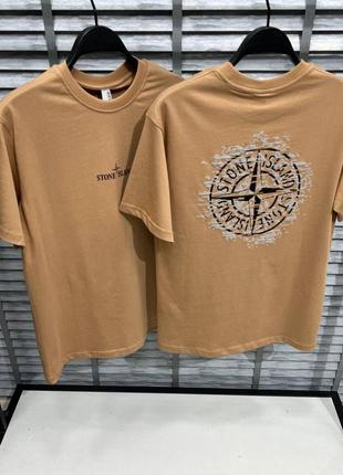 Коричнева футболка чоловіча в стилі stone island з принтом