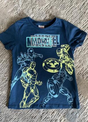 Футболка marvel 6/7 лет