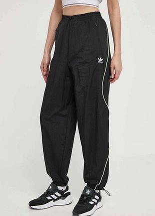 Спортивные штаны adidas originals