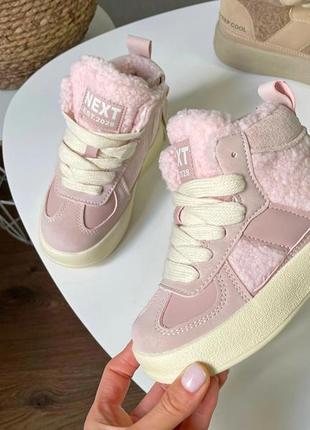 Зимние ботинки для девочек 27,29,30