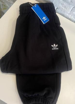 Спортивний костюм adidas теплий жіночий спортивний костюм3 фото