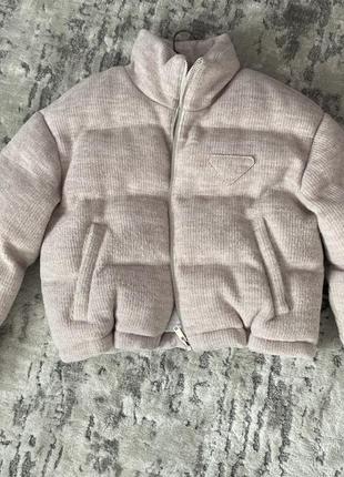Зимова курточка prada