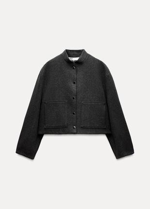 Куртка-бомбер с накладными карманами zara