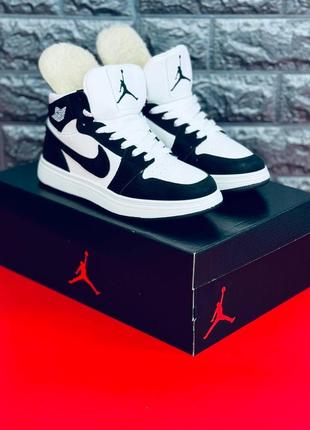 Чоловічі кросівки jordan білі хайтопи джордан 40-45