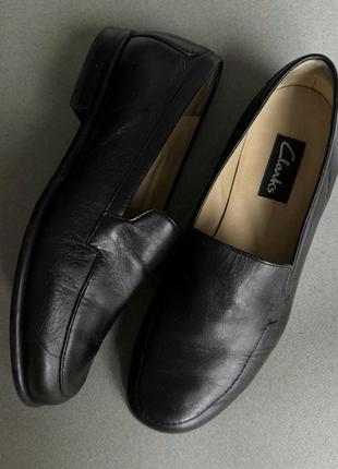 Лофери шкіряні чорні clarks the row massimo dutti