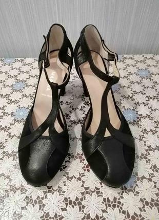 Шикарні туфлі, натуральна шкіра/замша, розмір 37