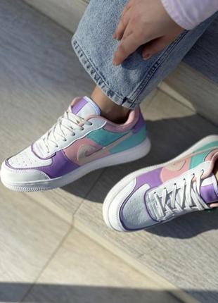 Мега крутые кроссовки