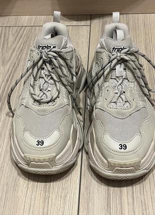Кросівки balenciaga triple s оригінал