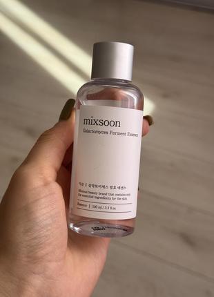 Mixsoon galactomyces ferment essence. эссенция для лица. эссенция для лица с дрожжевым фильтратом. корейский уход