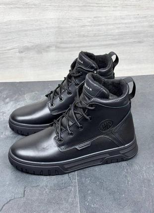 Високі чоловічі зимові шкіряні черевики